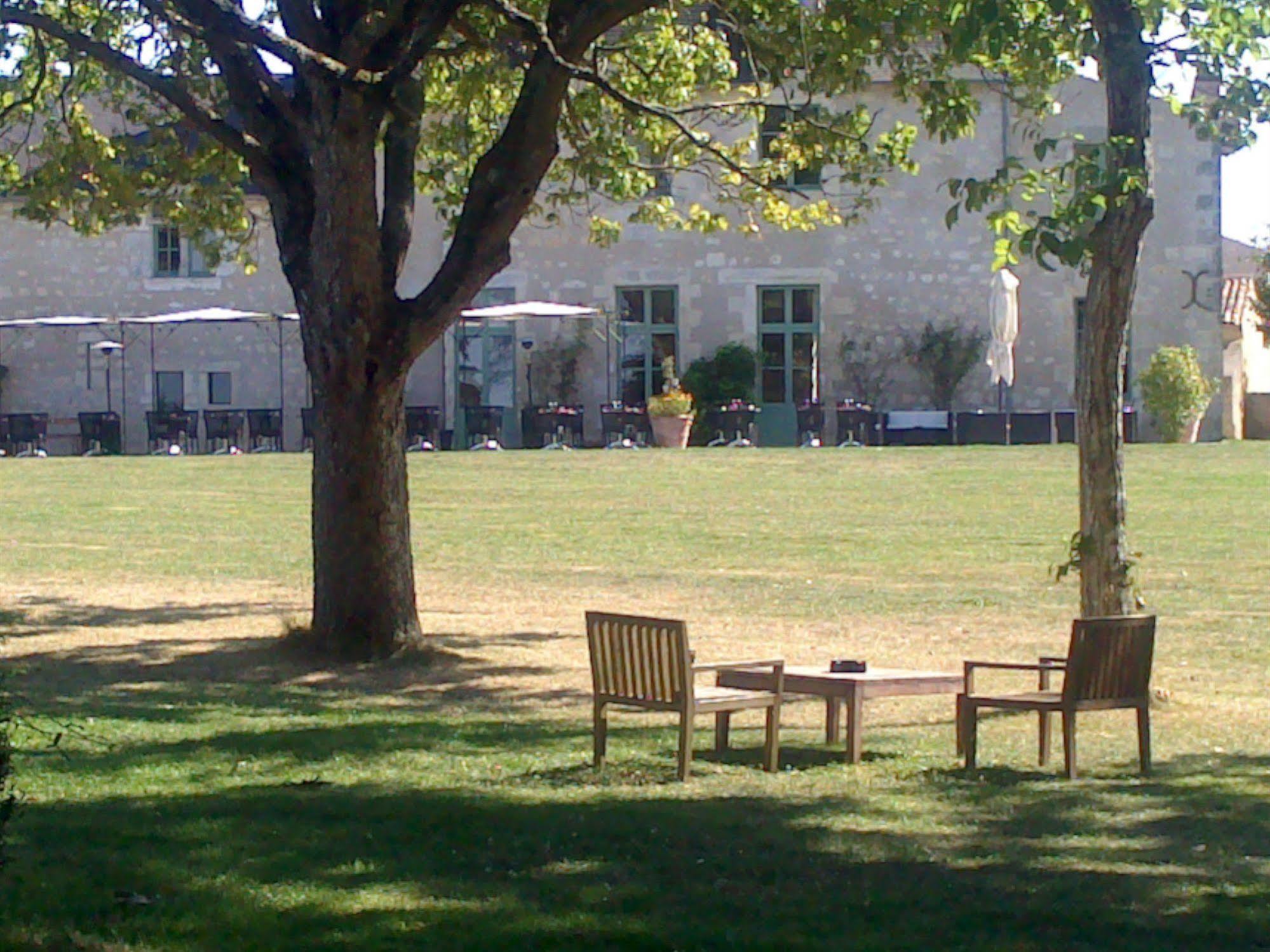 Domaine Du Normandoux, The Originals Relais Hotel Tercé Екстериор снимка